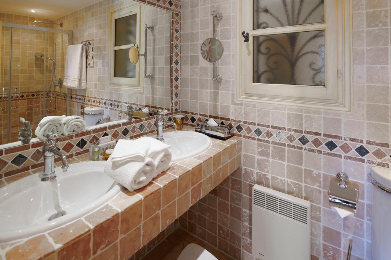 Hotel La Grande Bastide Сен Пол дьо Ванс Екстериор снимка