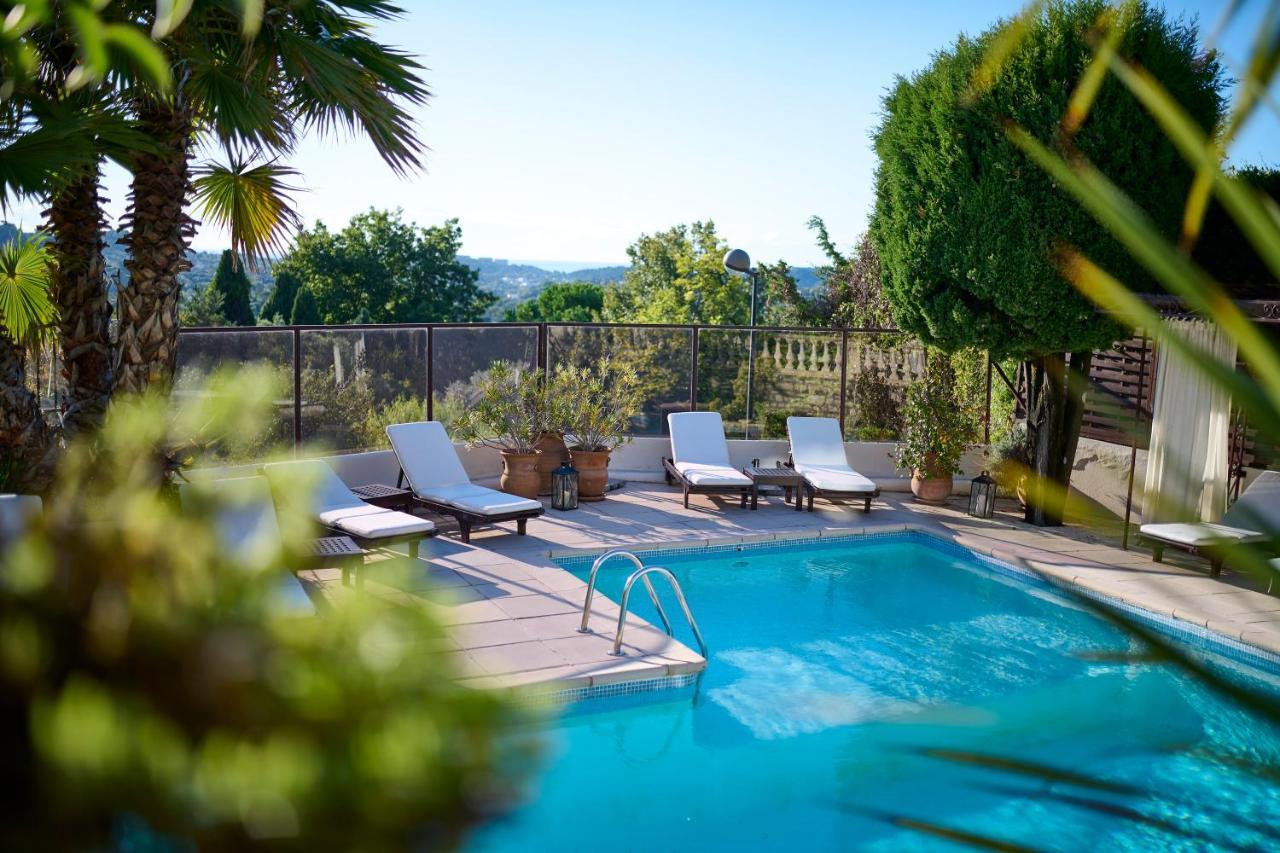 Hotel La Grande Bastide Сен Пол дьо Ванс Екстериор снимка